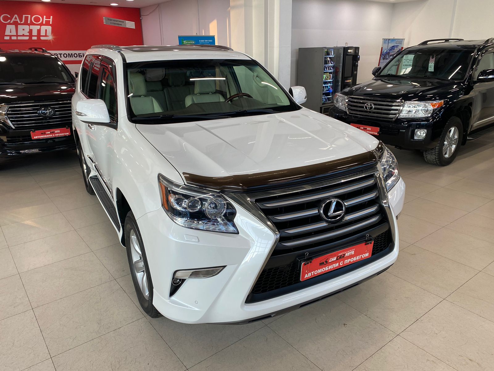 Автосалон - Lexus GX, 2015 г.